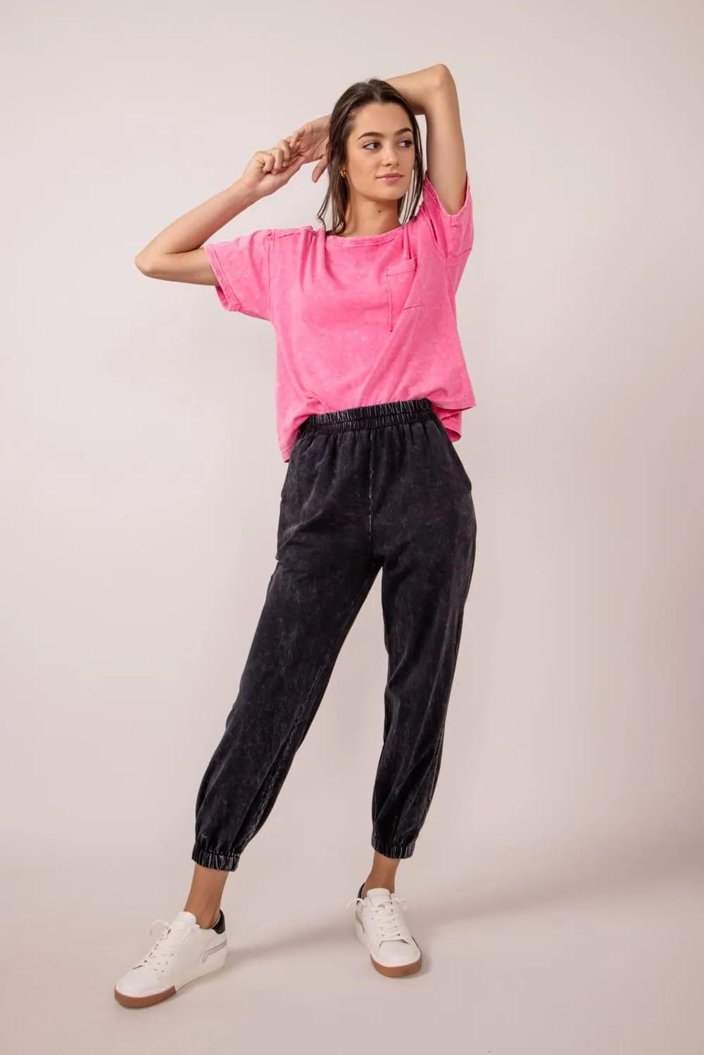 Garment Dyed Elastic Waist Jogger Pants for Women in Vintage Black | P70321P-VINTAGEBLACK